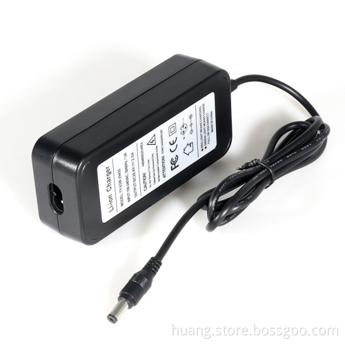 Factory 29.4V 2A Portable Scooter Battery Charger